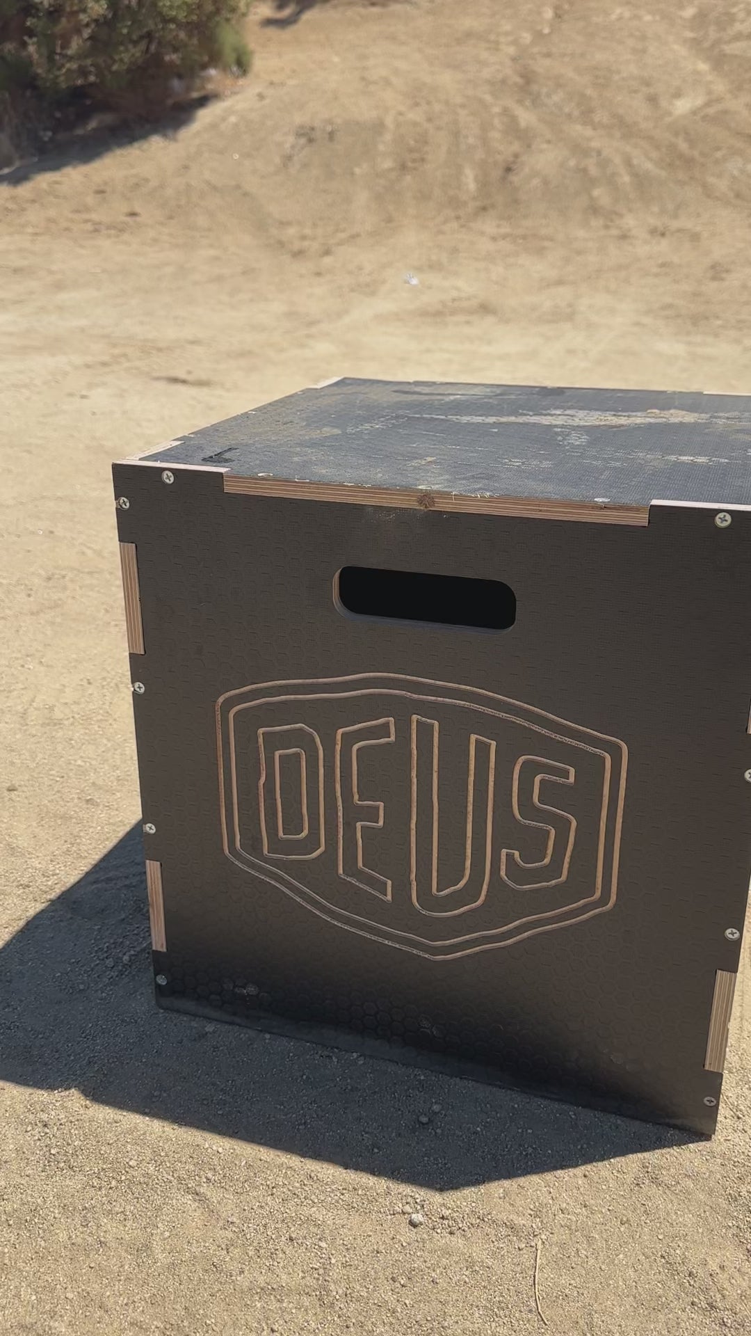 Moto Box